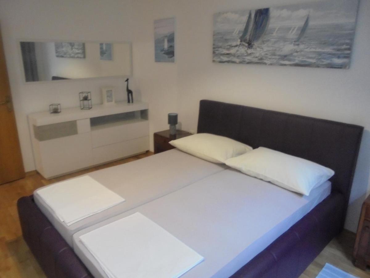 Apartment Maestral セニ エクステリア 写真